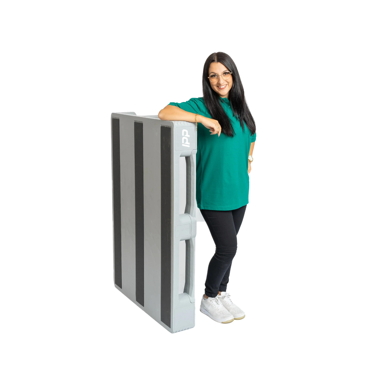 P812 Tamara Resized Design