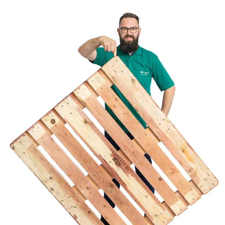 1200mm x 1000m Wooden Pallet | UK Standard Size | IPP Pooling
